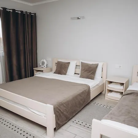 Viza & Hotel