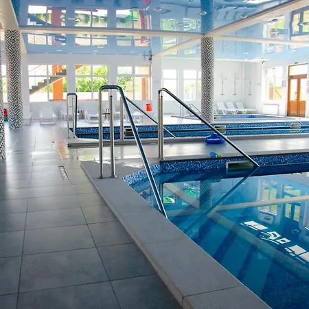 Viza & Ξενοδοχείο